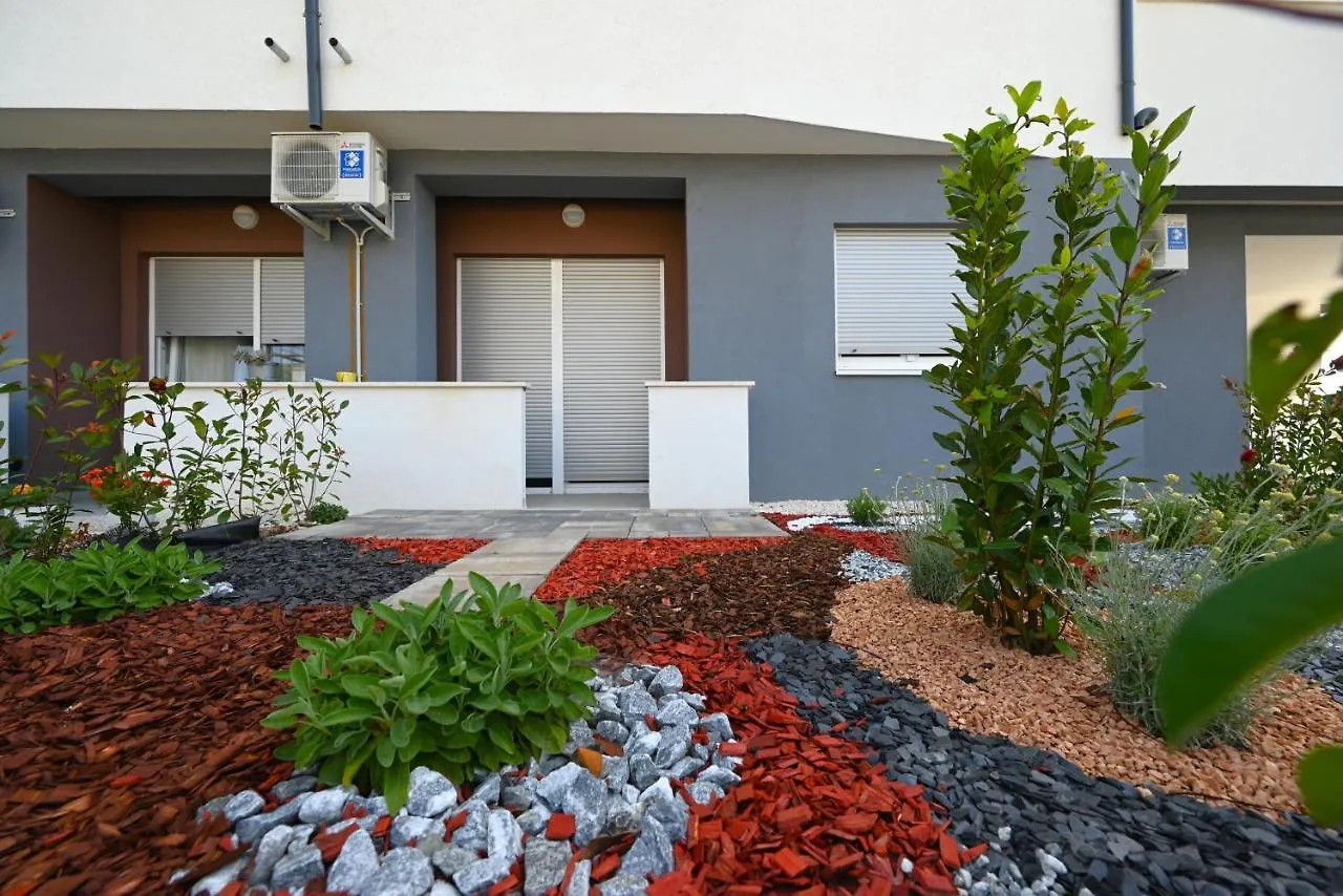 Apartment Greenescape Pula